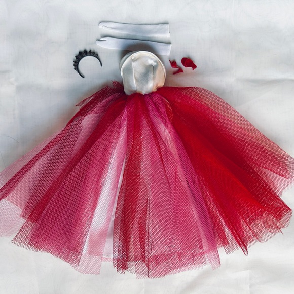 Green and Blue and Red and White Campus Sweetheart Dresses - Picture 4 of 4